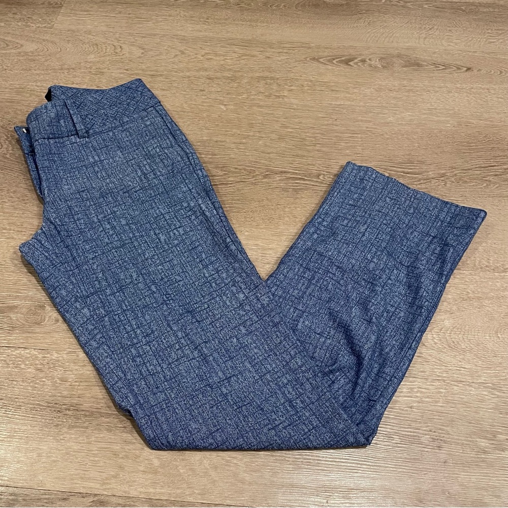 7th Avenue new York& company trousers blue size 0 inseam 30”